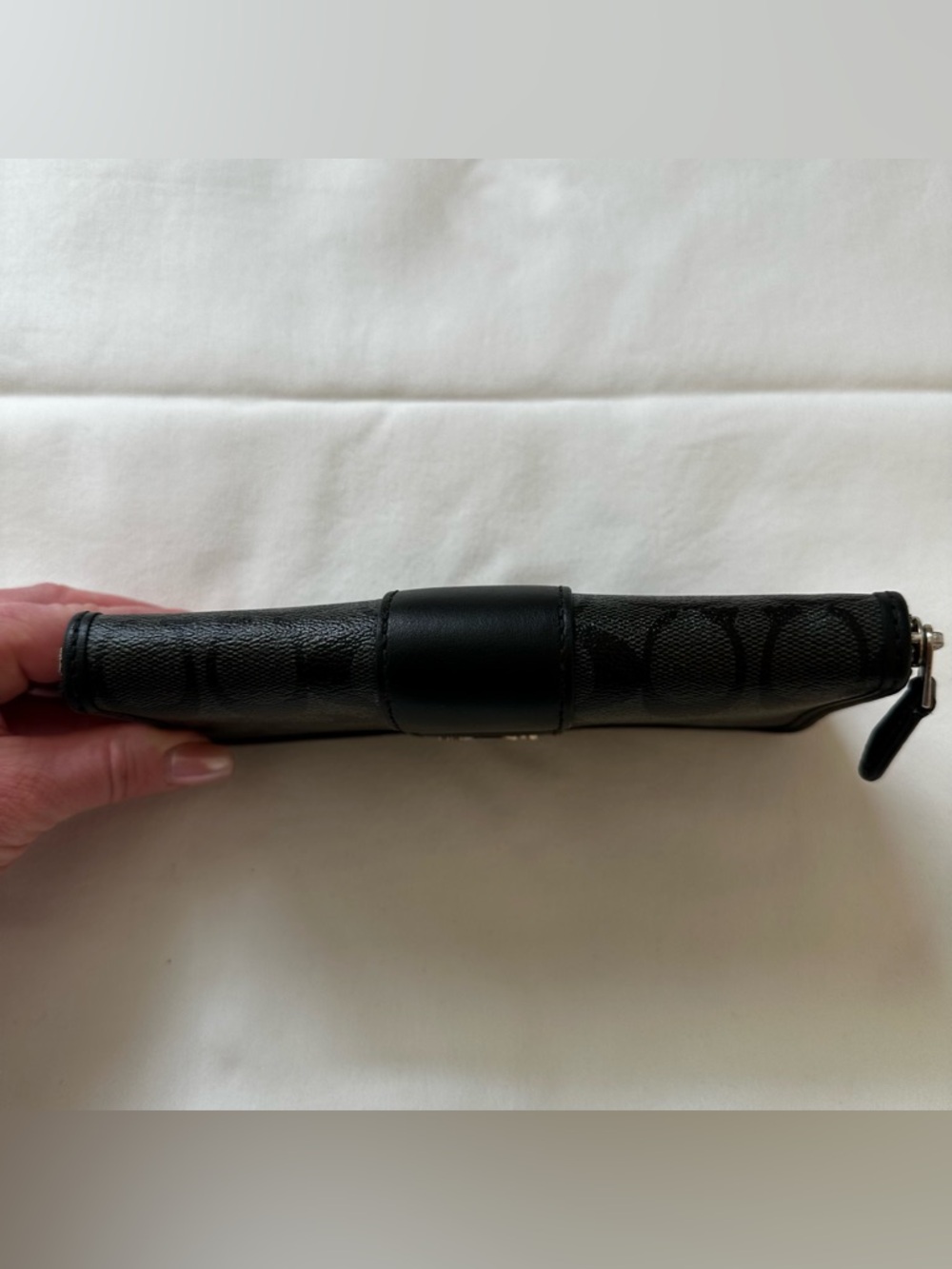 Coach Signature Canvas Black Accordion Zip-Around Wallet - Picture 4 of 7